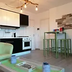 Apartment With Terrace Near Teatro Massimo