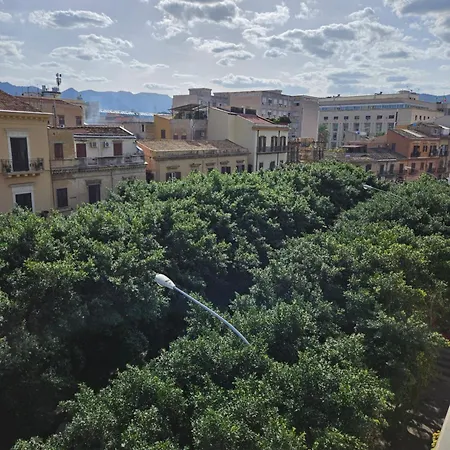 With Terrace Near Teatro Massimo Daire *