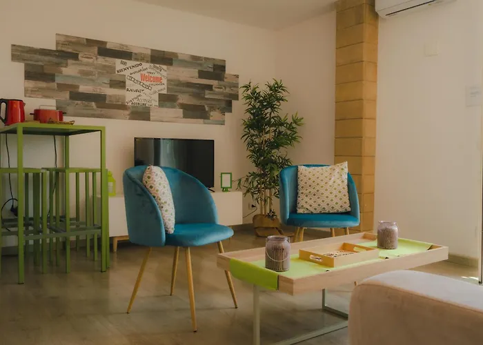 Sunny Terrace Apartment Near Teatro Massimo *