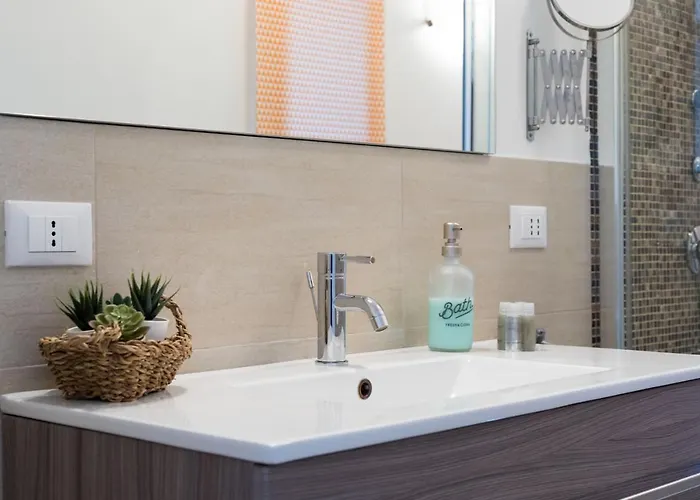 Central Apartment With Terrace Near Teatro Massimo * Palermo