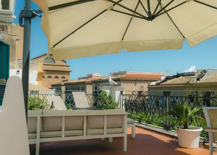 Central Apartment With Terrace Near Teatro Massimo