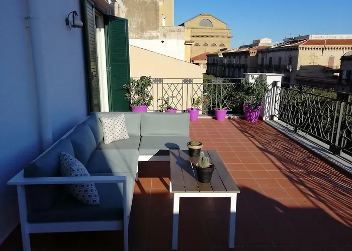Daire Central Apartment With Terrace Near Teatro Massimo *